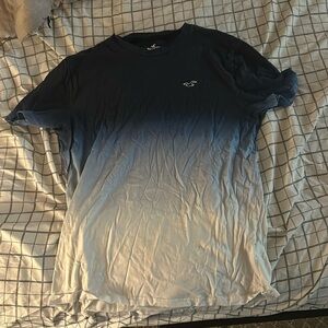 Hollister Men’s Large Shirt
